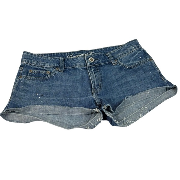 American Eagle Rolled Cuff Denim Cut Off Shorts Size 8 Tiny Paint Drops Raw Hem - Picture 9 of 9